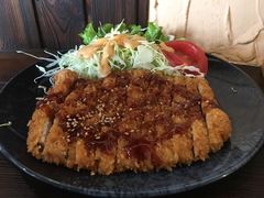 -雷屋日式料理(沈安小区店)