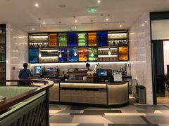 -港丽餐厅(高德置地店)