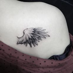 -Black Tattoo Studio