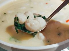 翡翠白鱼丸-良师门滨海人家·海鲜·家常菜(滨海城店)