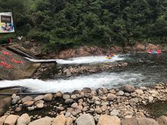 景点-龙井峡漂流