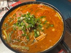 -肥汁米蘭香港米线(宁波路总店)