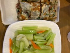 葱饼卷牛肉-台北楚楚园馅饼粥(虹桥南丰城店)