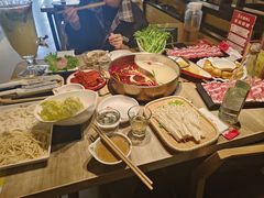 -彤德莱火锅(商圣嘉源店)