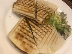 -拉亚汉堡经典餐厅(商城路店)