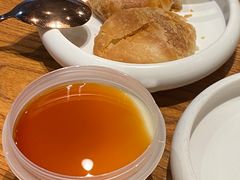 玫瑰鲜花饼-云海肴·汽锅鸡·云南菜(广安门天虹店)