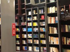 -当当梅溪书院(步步高梅溪新天地店)