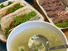 -乔家小院•非遗驴肉•本地小海鲜(滨河路店)