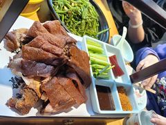 -肘子酥•天津一绝•特色捞面(德云社店)