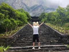 -鹿院坪生态旅游景区