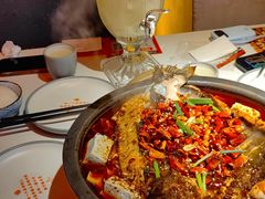 -鸣记脆皮烤鱼·海鲜烤鱼(三八广场店)