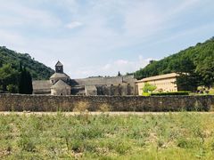 -塞南克修道院