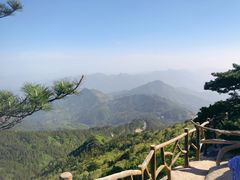 -罗田薄刀峰风景区