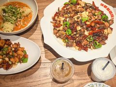 -巴扎屋大盘鸡·新疆菜(汇嘉时代店)