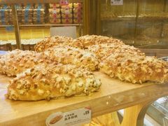 -BreadTalk面包新语·烘焙蛋糕(高德置地春广场店)