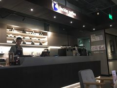 -瑞幸咖啡(1+1大厦店)
