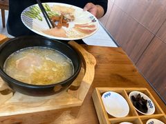 -桥香园云南过桥米线(红龙井店)