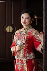 -懿沉香中式嫁衣礼服秀禾服龙凤褂马来褂旗袍总店