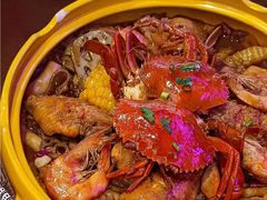 -多嘴超级肉蟹煲(万达店)