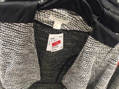 -H&M(鹏欣水游城店)