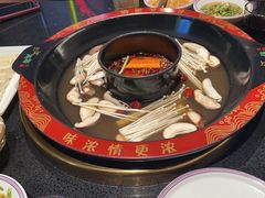 -三江两海老火锅(北京首店)