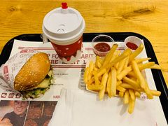 -The Habit Burger Grill 哈比特汉堡(爱琴海店)