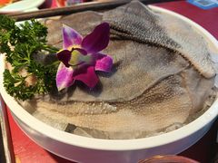 -二荆条·蜀鲜汇城市森林火锅