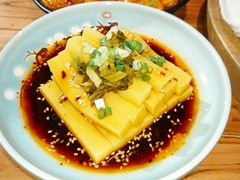 大理豌豆粉-云尊府蒸汽石锅鱼云南菜(龙旗店)