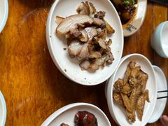 -老鼎万春卤菜(五代传承创始老店)