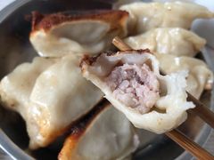 -黄阿姨锅贴大王(万航渡路店)