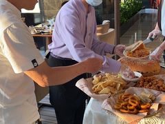 -唐拉雅秀酒店-西锦汇空中BBQ·思创餐厅