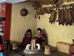 -彝风人家彝族餐厅