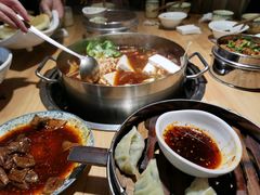 -大众跷脚牛肉馆·非遗传承单位(峨眉山店)