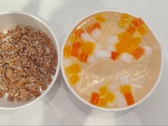 -鱼你在一起(浦东新陆家嘴滨江中心店)