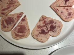 -茅草房·河畔园林火锅