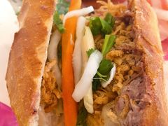-Bánh Mì Huynh Hoa