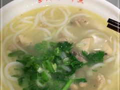 -文山荷鲜居(翠湖店)