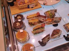 -巴黎贝甜(华堂新辰汇店)