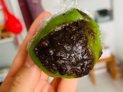 豆沙青团-许阿姨糕团店(南京总店)
