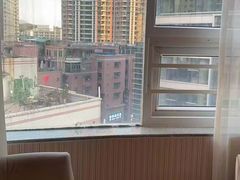 -维也纳智好酒店(深圳罗湖口岸国贸火车站店)