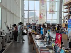 -朵云书院(滴水湖店)