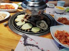 -唯成•韩国炭火烤肉 유성고기