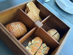 -三亚亚龙湾瑞吉酒店·宴悦Driftwood·游水海鲜·牛排·草坪·私人定制