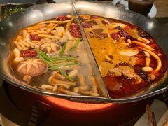 台式麻辣锅-湊湊火锅·茶憩(杭州湖滨银泰in77店)