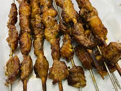 羊肉串-马路牙子地桌烤肉(工体店)
