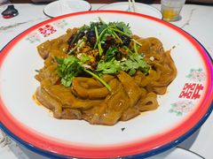-老码头黑皮肘子锅包肉熏酱水饺(文政街店)