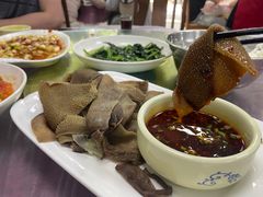 -洪霞餐馆