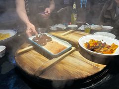 -鱼窝棚柴火铁锅炖(富山屯店)