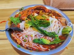 -柳大厨螺蛳粉(人民路总店)