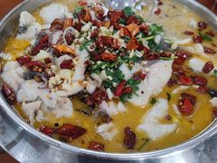 糊辣鱼-东京包子楼(政七街店)